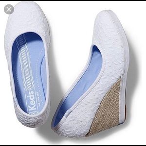 D3 Jed’s white wedges